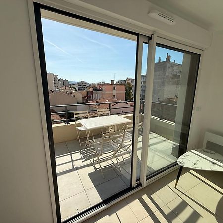 T2 Avec Terrasse Et Parking Prive Au Coeur De Nice Exterior photo
